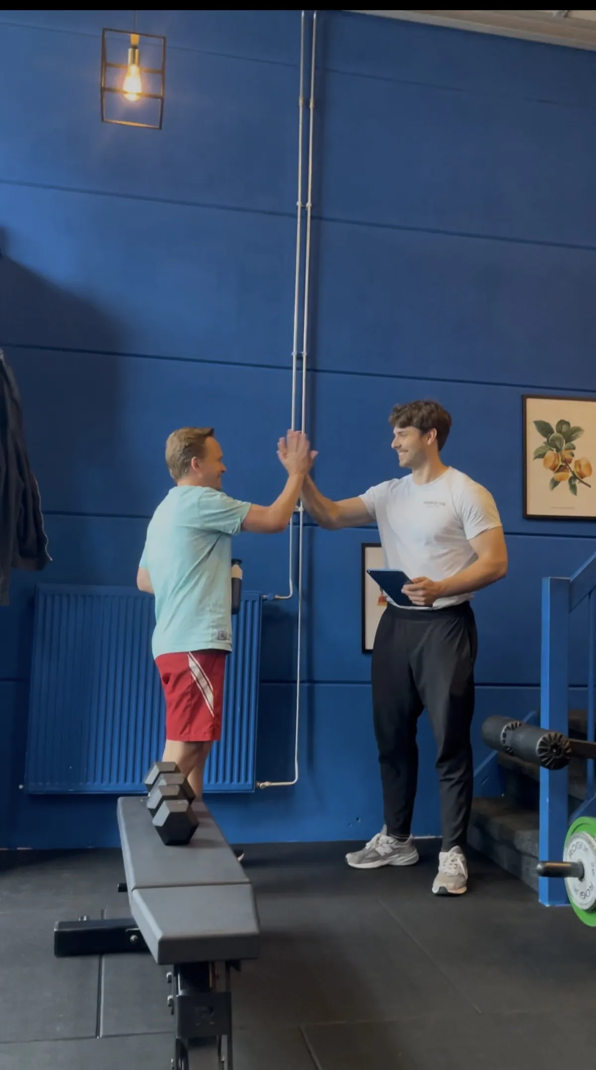 Leden lachend bij No Ego Fitness